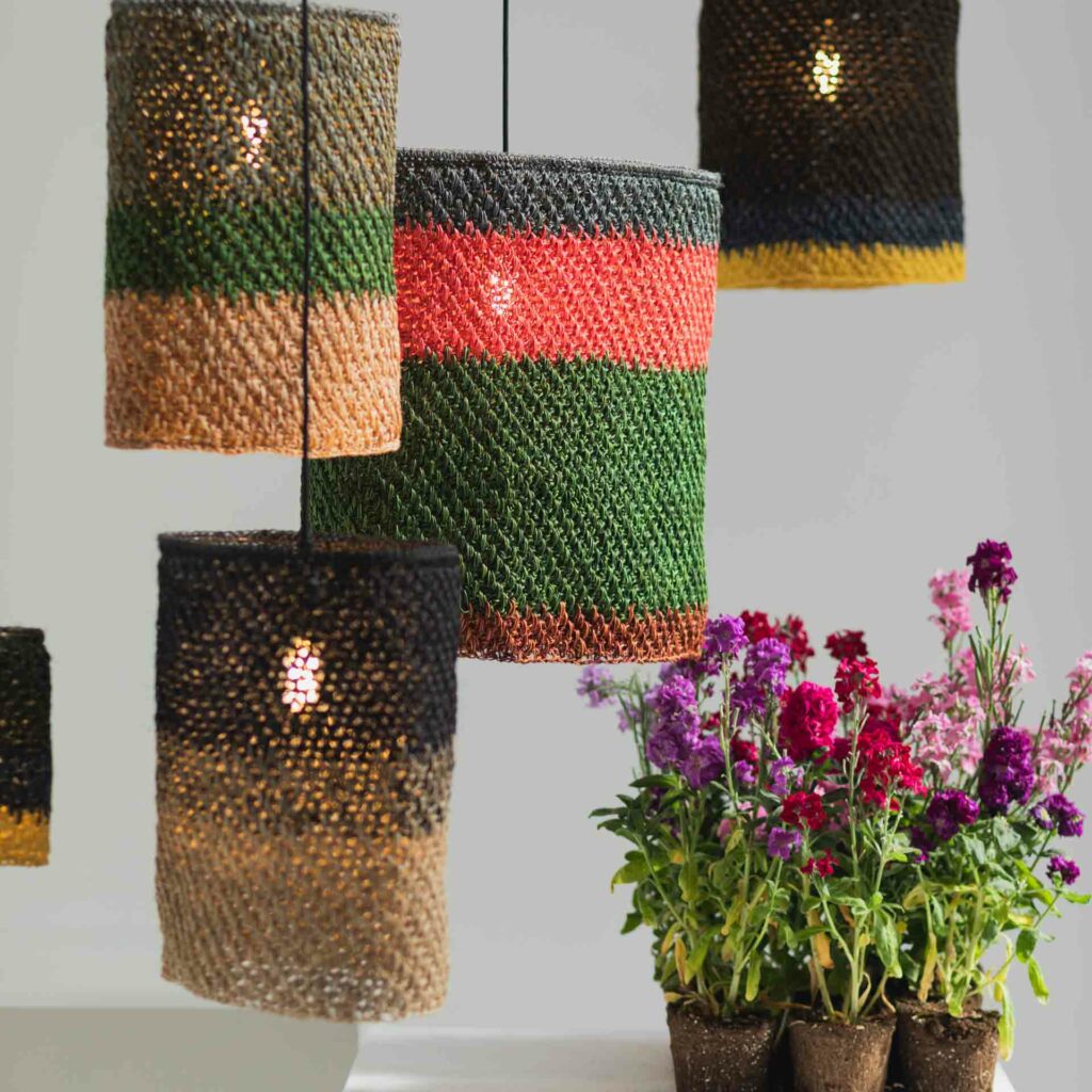 pendant lamp lámpara colgante crochet ganchillo fique multicolor